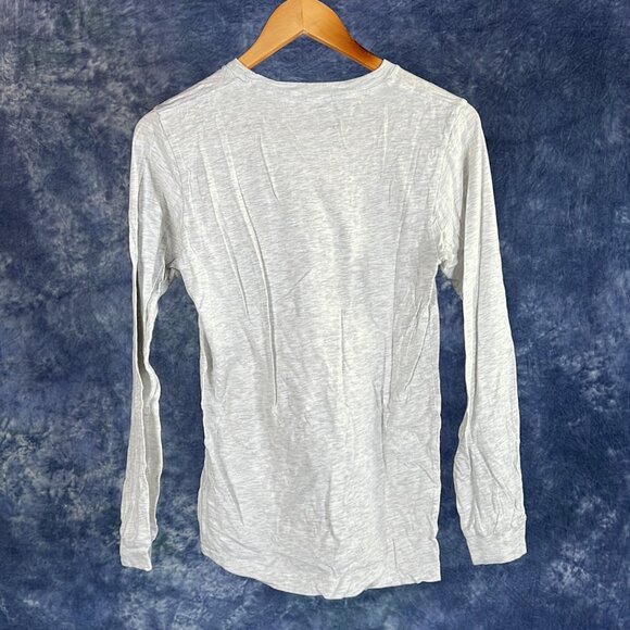 Netflix Stranger Things Hellfire Club T-Shirt + 2 Netflix Tee's - Picture 7 of 13